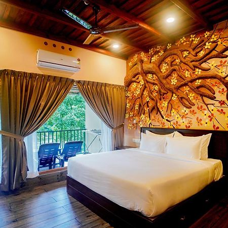 Falcon Riverview Resorts Kuttampuzha Luaran gambar