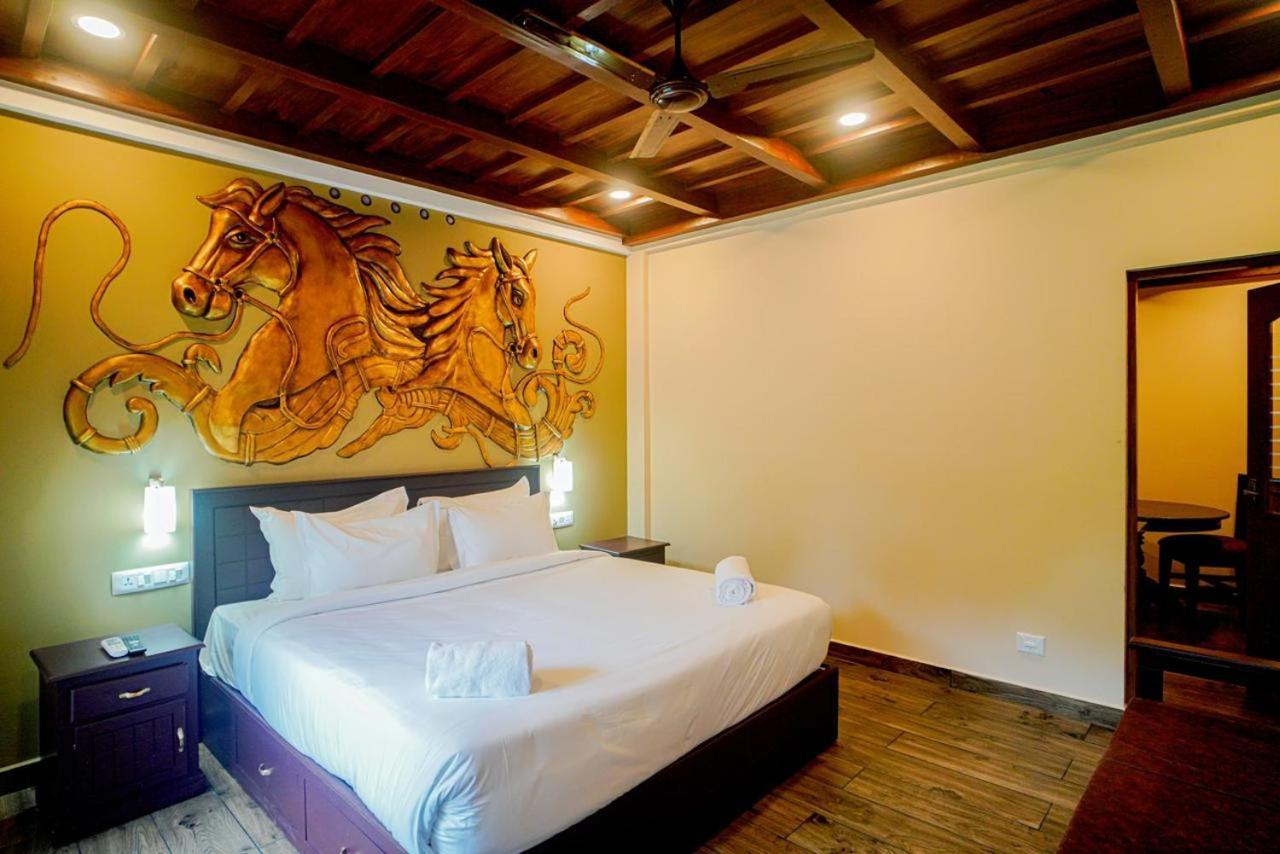 Falcon Riverview Resorts Kuttampuzha Luaran gambar